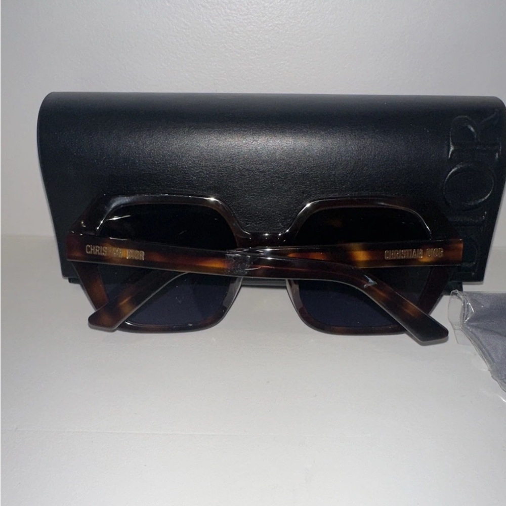 Christian DIOR Midnight 2F Geometric Sunglasses - Picture 3 of 4
